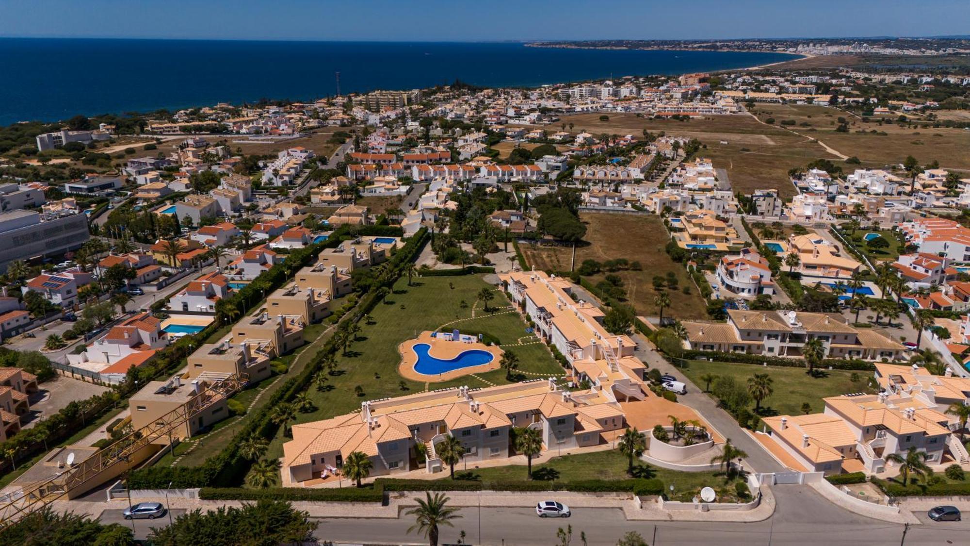 Apartamento No Condominio Baia Village Com Piscina Albufeira Exterior foto